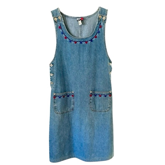 JL New York Dresses & Skirts - Vintage JLNY Denim Jumper Dress Prairie Flower Embroidery Women’s Size M